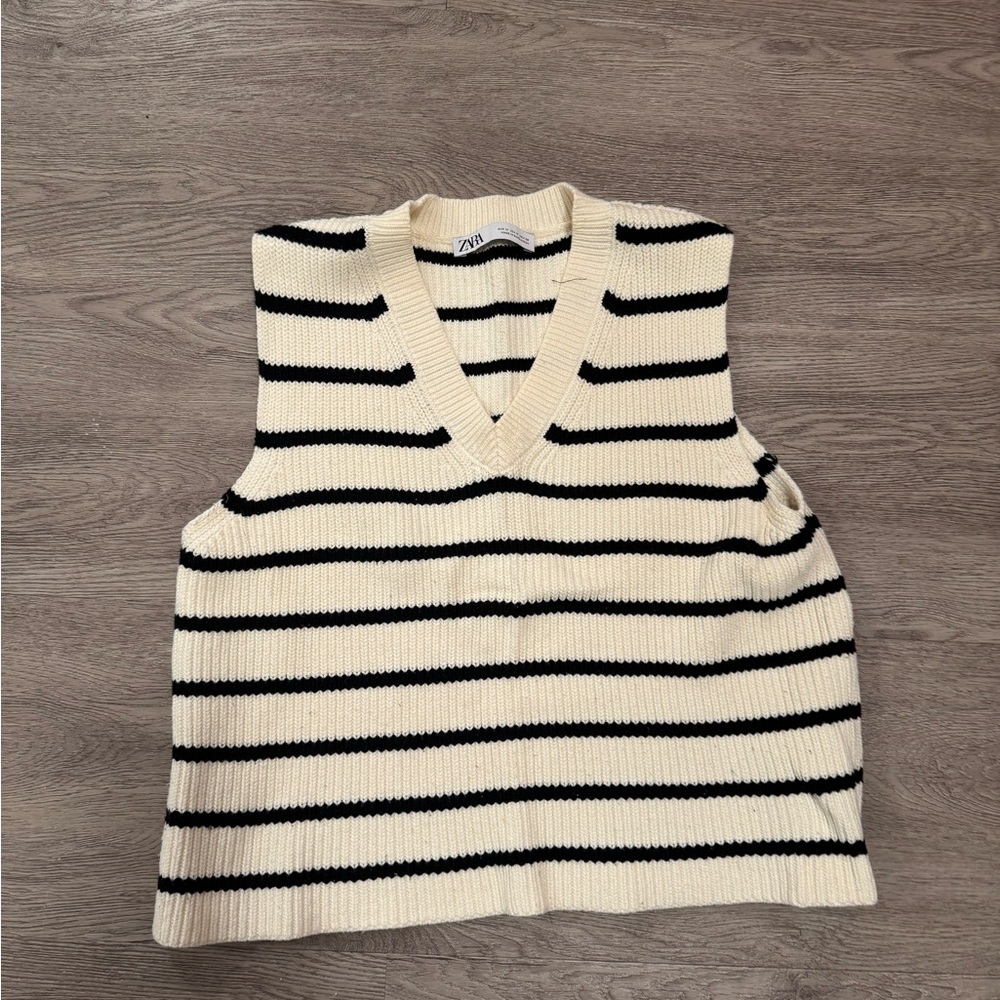Zara Black and White Striped Sweater Vest